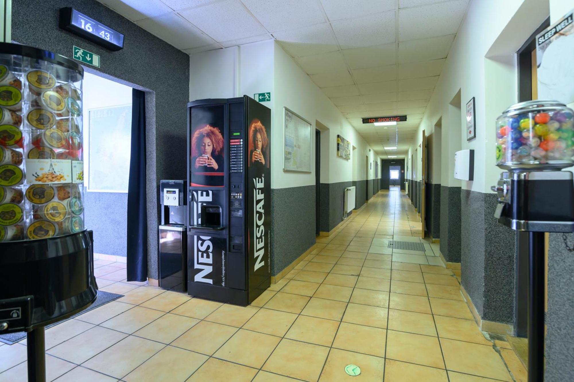 Hostel Seven Prága Kültér fotó