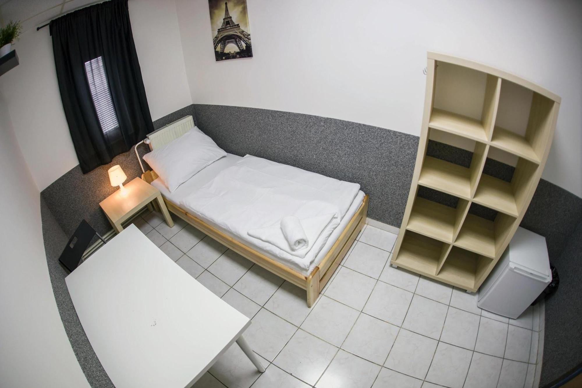 Hostel Seven Prága Kültér fotó