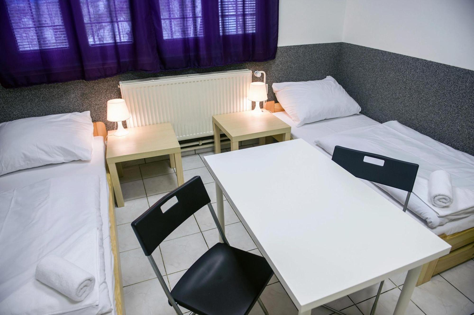 Hostel Seven Prága Kültér fotó