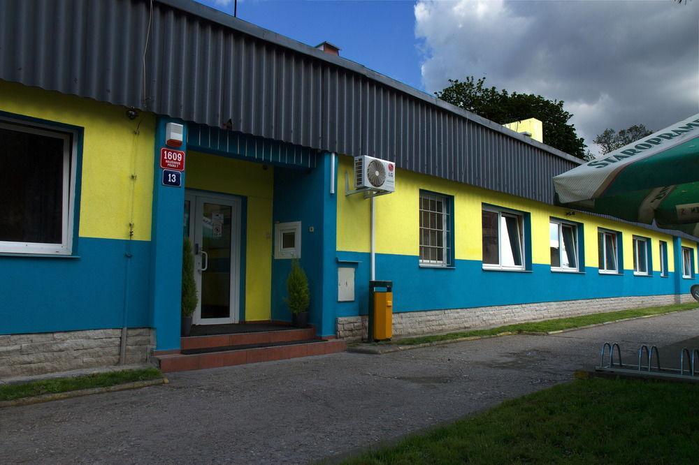 Hostel Seven Prága Kültér fotó